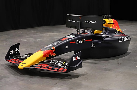 Red Bull Racing выпустила игровой симулятор в виде болида
