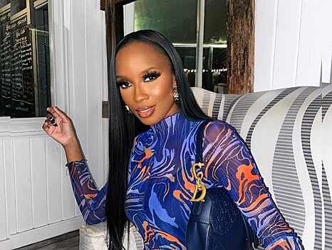 Умерла 28-летняя сестра певицы Рианны