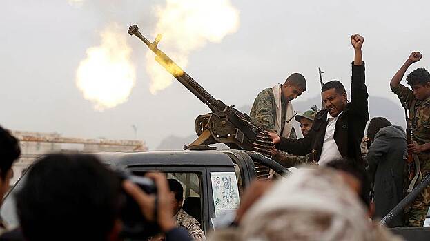 Коалиция уничтожила в Йемене военную базу хуситов