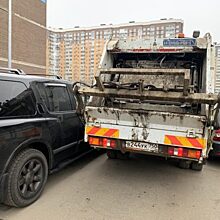 В Люберцах в ходе специального рейда регоператора и общественности зафиксирован ряд нарушений парковки личных автомобилей у контейнерных площадок