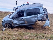 Водитель погиб в аварии на трассе в Омской области