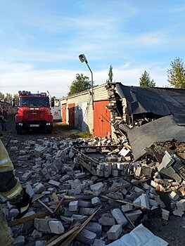 Гараж обрушился в Набережных Челнах из-за взрыва