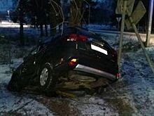 В Переславле в результате ДТП иномарка вылетела с дороги