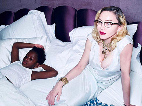Мадонна увезла 26-летнего любовника в Африку
