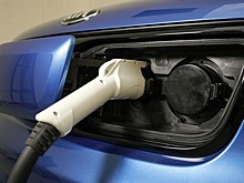 Tesla может открыть завод по производству солнечных батарей во Франции