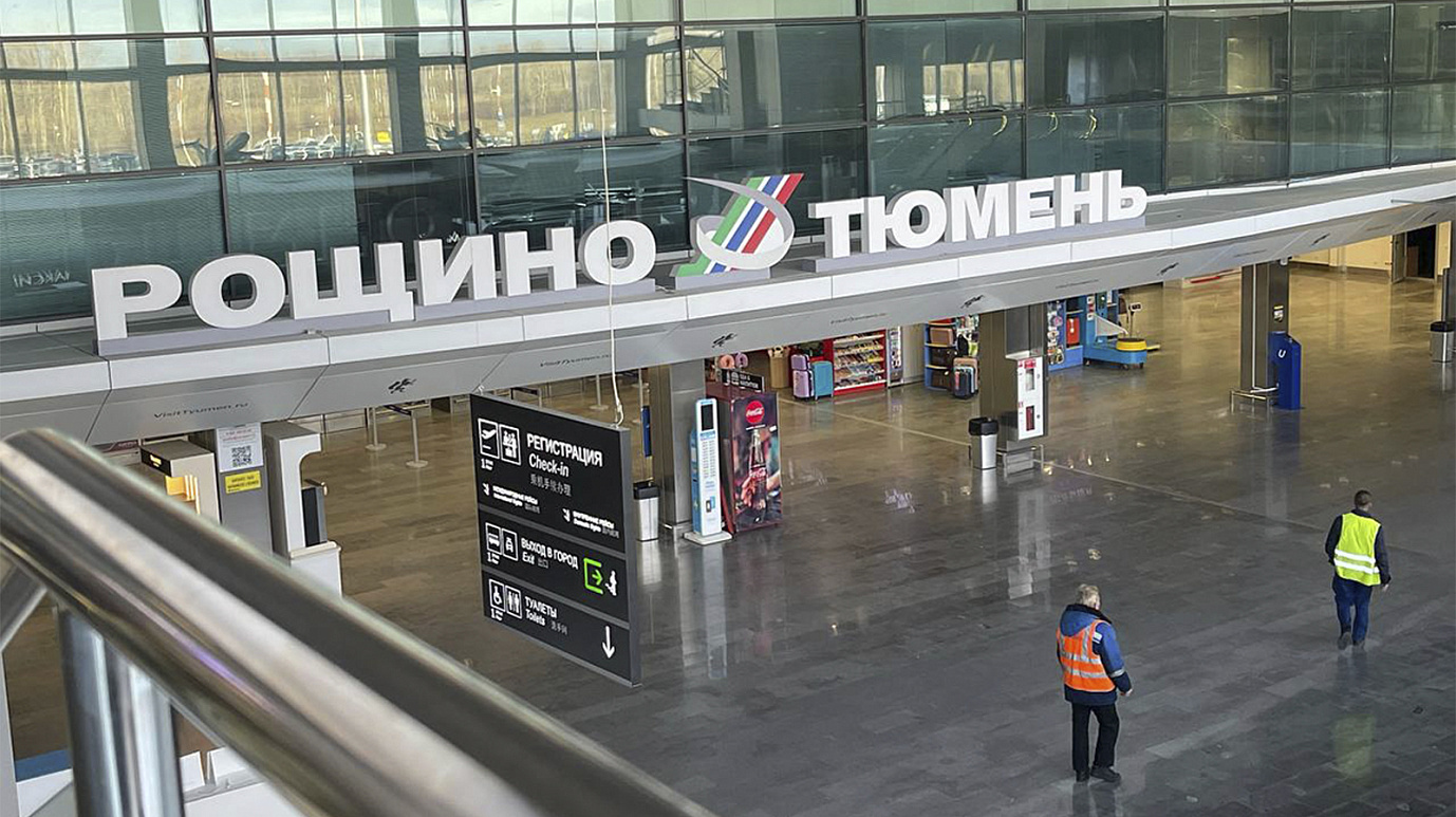 В Тюмени задержали пять рейсов в Санкт-Петербург из-за ограничений в аэропорту Пулково