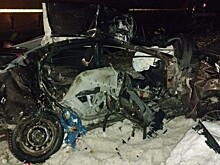 В Ивановской области три человека погибли в лобовом столкновении с фурой