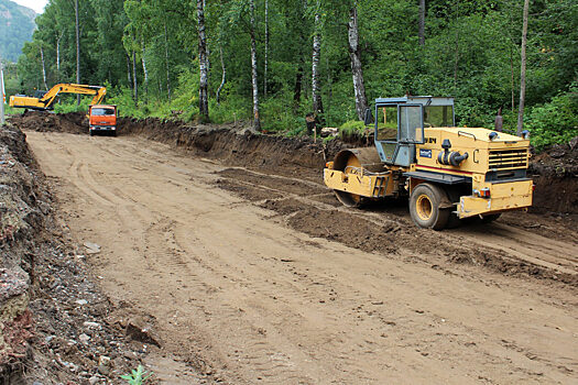Для посетителей лестницы на Торгашинском хребте сделают дополнительную парковку