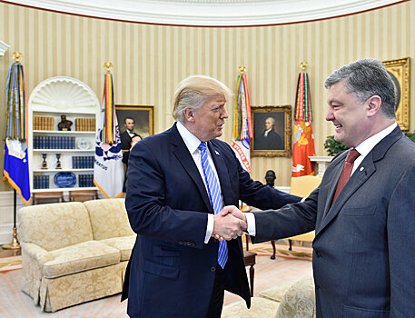Советник Порошенко призвал Киев не доверять слепо Вашингтону