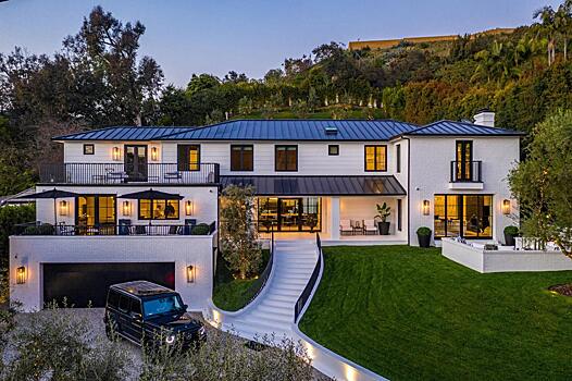 Как выглядит роскошный особняк Рианны за 13,8 миллиона долларов, в котором певица живет с A$AP Rocky и детьми