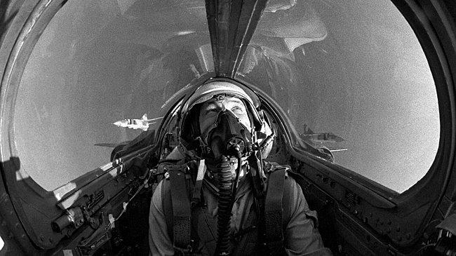 Умер выдающийся военный летчик Александр Верозуб