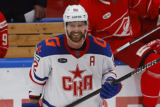 Бабаев: есть большие вопросы к тому, как Кузнецова использовали в КХЛ