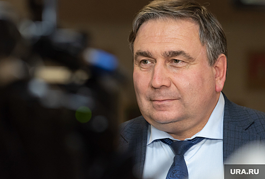 Министр Смирнов хочет снизить расходы малоимущих уральцев на оплату услуг ЖКХ