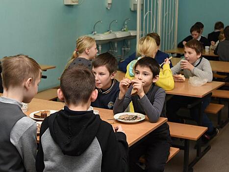 Ревизия школьных столовых и пищеблоков проведена в Вологде