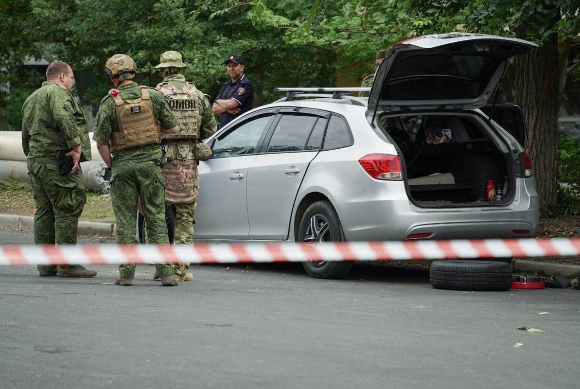 Появились подробности о подорвавшей экс-мэра Луганска смертнице