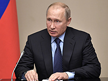 Путин поздравил выпусников