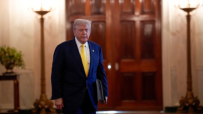 О чем пишут зарубежные СМИ сегодня: Азиатское турне Трампа и выборы в Аргентине