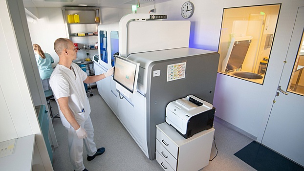 Изоизоляция, курсы кройки и шитья, маски на 3D-принтере: чем занимаются россияне на самоизоляции