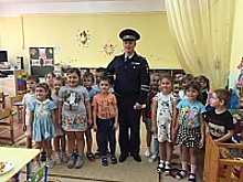 Сотрудники ГИБДД Зеленограда проводят профилактические встречи с дошколятами