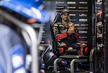 Вице-чемпион MotoGP Андреа Довициозо может стать пилотом DTM