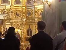 В храме спели под музыку продюсера Глюкозы