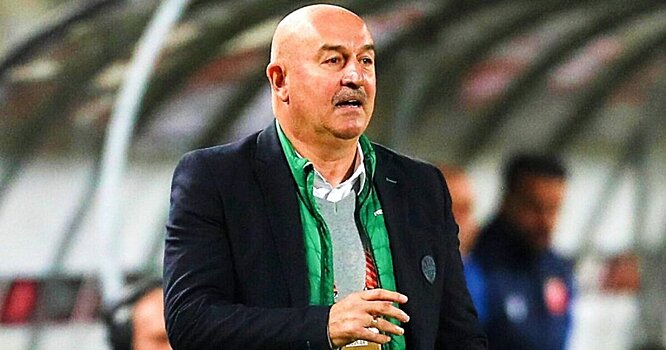 "Ференцварош" Черчесова потерпел второе поражение подряд, проиграв "Пушкаш Академии"