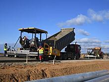 Строительство каких трасс в России приостановлено: полный список