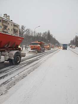 368 снегоуборочных машин работают на улицах Нижнего Новгорода в эти выходные