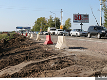 В Кургане строительство пункта весового контроля привело к пробкам на шоссе