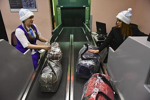 Пассажиров рейса Салехард – Москва попросили выйти или расстаться с багажом