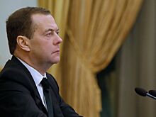 Медведев рассказал о том, как принял решение об ответном ударе по войскам Грузии
