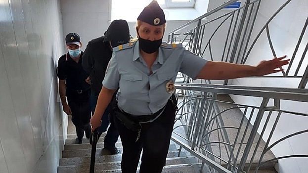 Смертельно ранивший парня под Новосибирском сотрудник ДПС находится в шоковом состоянии