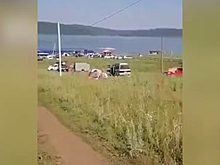 Смертельное столкновение катера с тюбингом в российском регионе сняли на видео