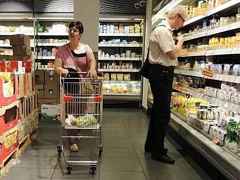 Парадоксы потребления в России: расходы растут, средний чек снижается