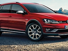 Обновленные версии знаменитой модели Volkswagen Golf поступили в продажу
