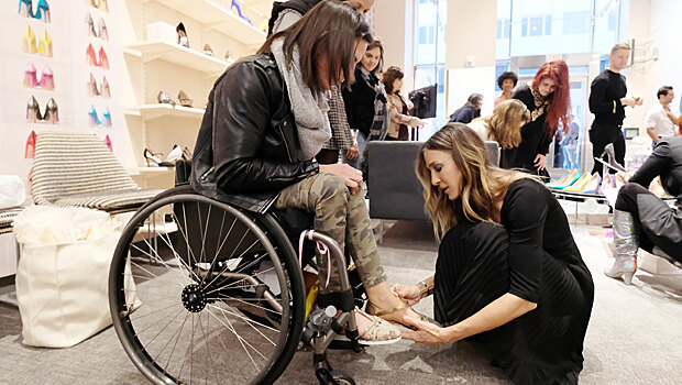 Сара Джессика Паркер устроила ланч в своем обувном магазине на Манхэттене