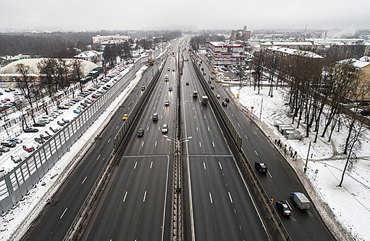 Роспотребнадзор: загрязнение воздуха возле дорог в России снизилось в 2,3 раза