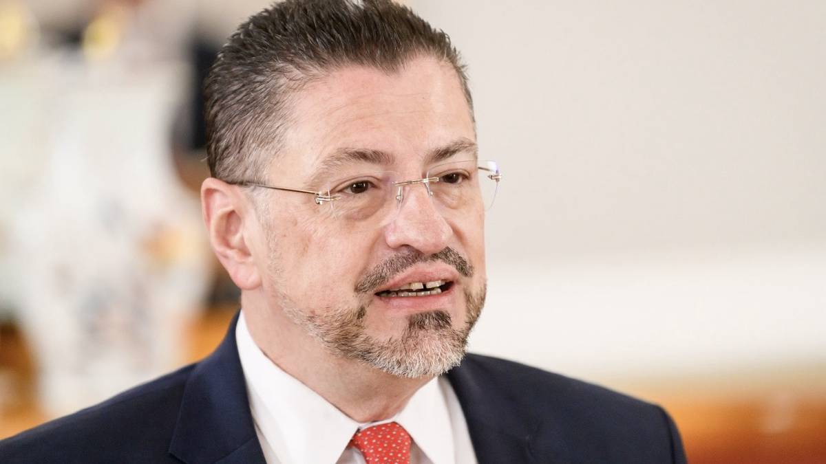 Власти Коста-Рики заявили о предотвращении покушения на президента страны Чавеса