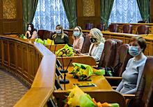 В Законодательном собрании Челябинской области наградили журналистов