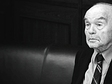 Могилу Владимира Шаинского засыпали песком и снесли оградку