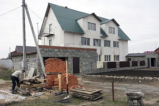 Бурный рост индивидуального жилищного строительства на Алтае выявил ряд проблем