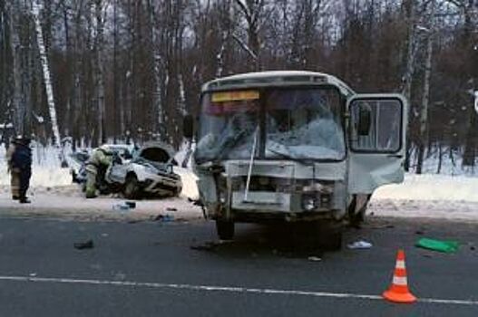 Вылетел на «встречку»: подробности смертельного ДТП в Майнском районе