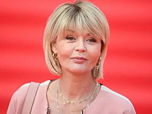 «Немыслимо завышенная самооценка». Юлия Меньшова рассказала о душевной травме после ссоры с Людмилой Максаковой