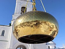 На колокольню Раифского монастыря после реконструкции водрузили купол