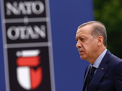 Конфликт США и Турции ослабил позиции НАТО – турецкий эксперт