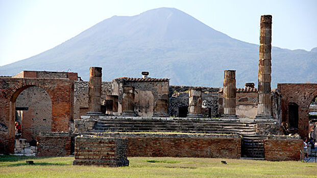 В Помпеях разрабатывают план эвакуации населения при извержении вулкана
