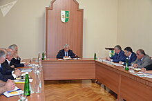 Президент Абхазии поручил создать комиссию по борьбе с мраморным клопом