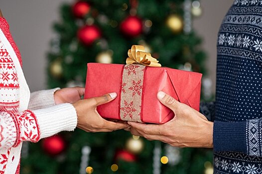 Эксперты выяснили, какую сумму россияне потратят на новогодние подарки