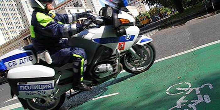 Два сотрудника полиции пострадали в ДТП в центре столицы