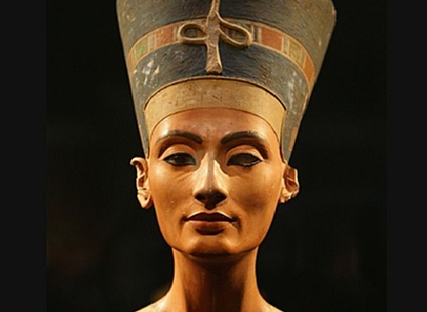 Какой на самом деле была Нефертити